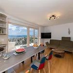 Apartament Penthaus Lukic *